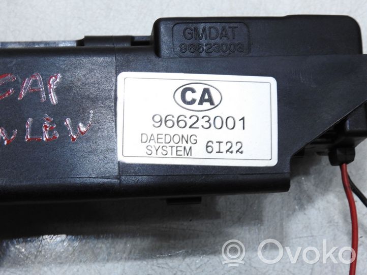 Chevrolet Captiva Serratura del tappo del serbatoio del carburante 96623001