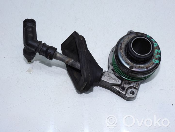 Volvo S60 Cuscinetto di rilascio della frizione 8667 661