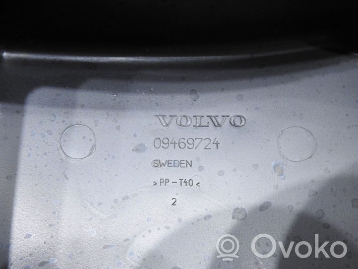 Volvo V70 Kita variklio skyriaus detalė 09469724