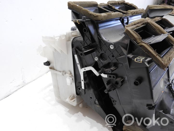 Volvo V70 Scatola climatizzatore riscaldamento abitacolo assemblata 