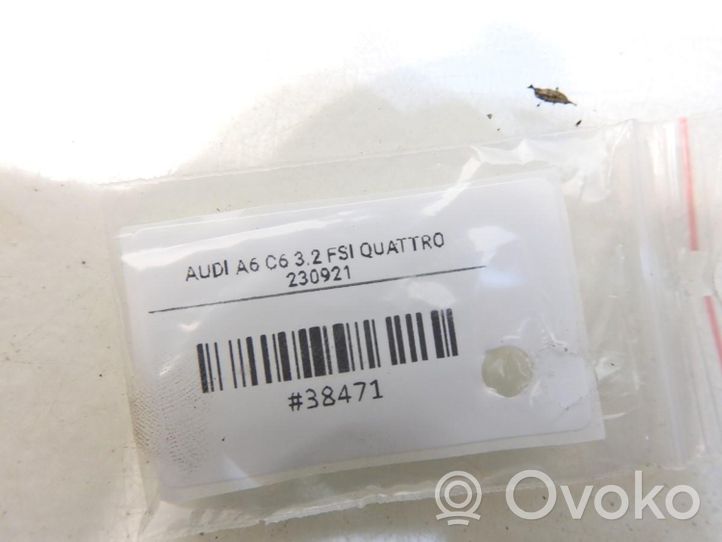 Audi A6 S6 C6 4F Tubo flessibile per liquido lavavetri del parabrezza XXX