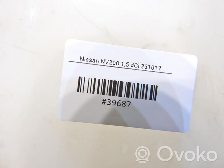 Nissan NV200 Tuulilasinpesimen nestesäiliö 