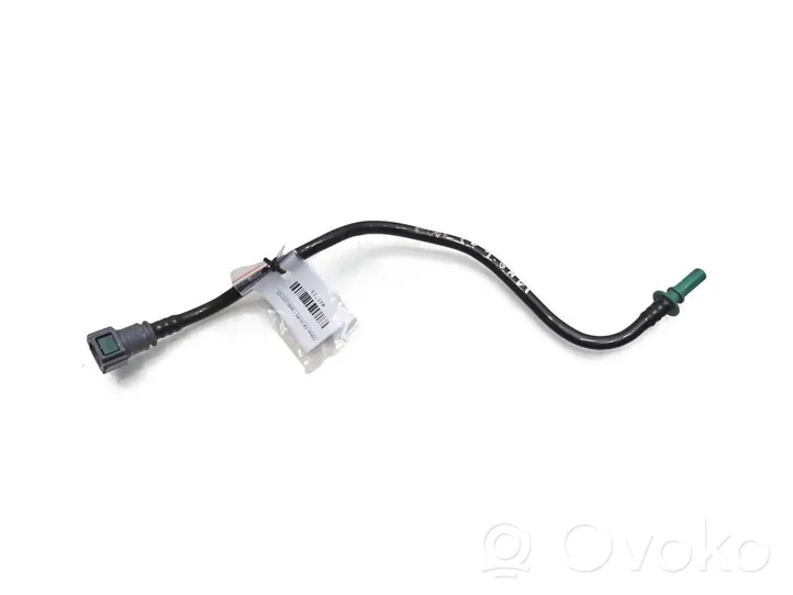 Citroen C4 I Tuyau d'alimentation conduite de carburant X215107