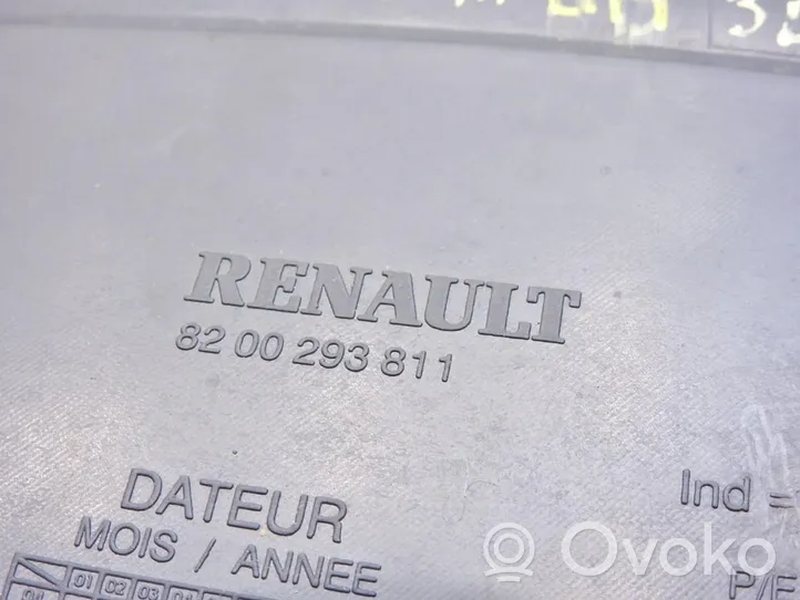 Renault Clio III Rivestimento superiore del portellone posteriore/bagagliaio 8200293811