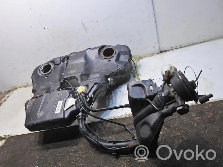 Audi A4 S4 B7 8E 8H Serbatoio del carburante 8E0201022AT