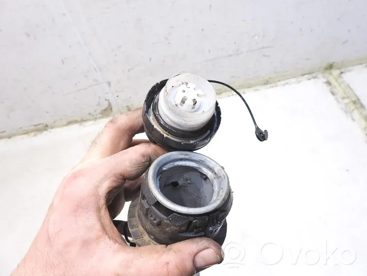 Subaru Outback Tuyau de remplissage de réservoir de carburant 