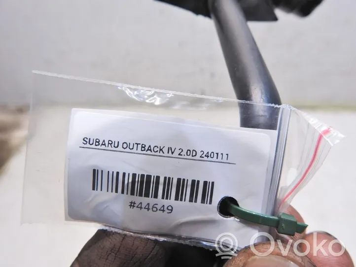 Subaru Outback Tubo de alimentación del combustible 