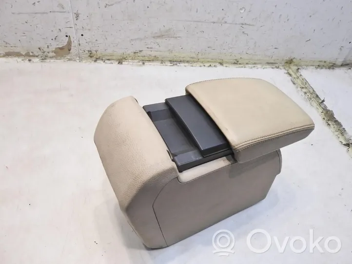 Volkswagen Eos Armrest 