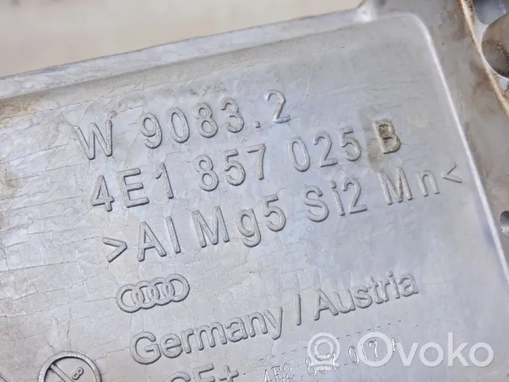 Audi A8 S8 D3 4E Stelaż / Belka deski rozdzielczej 4E1857025B