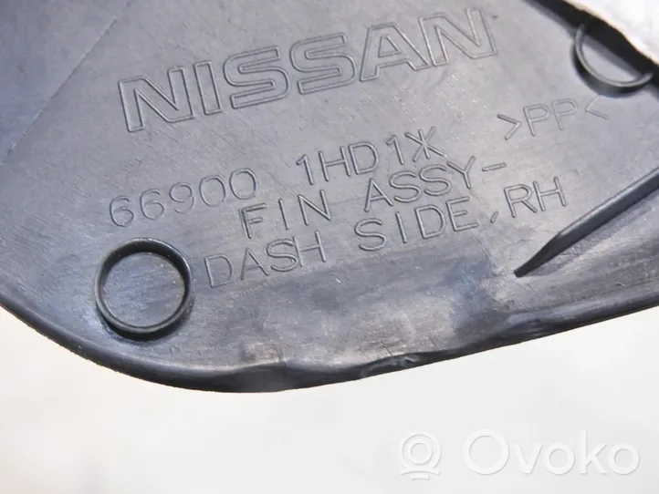 Nissan Micra Отделка заднего порога кузова 669001HD1