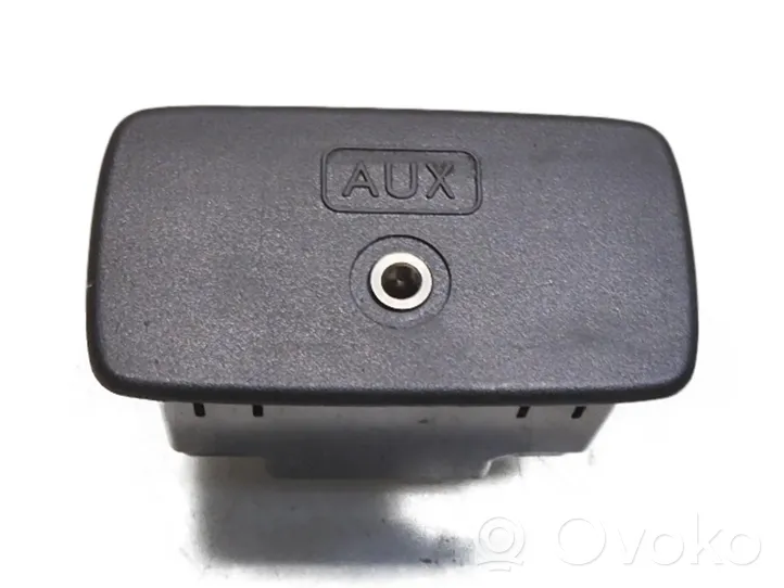 Subaru Legacy Câble adaptateur AUX 