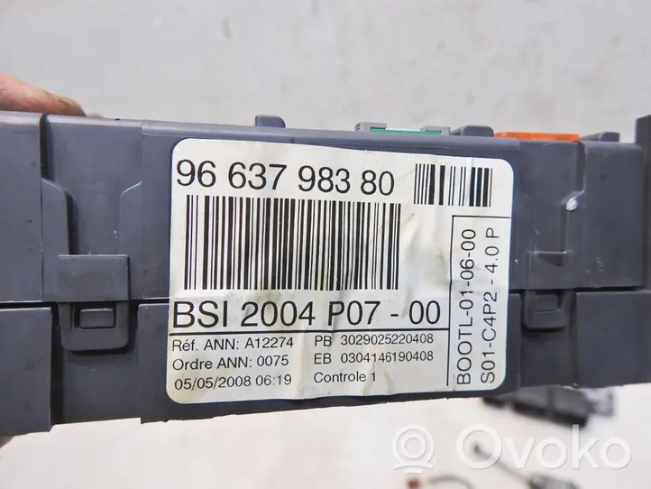 Peugeot 207 CC Komputer / Sterownik ECU i komplet kluczy 9665291180