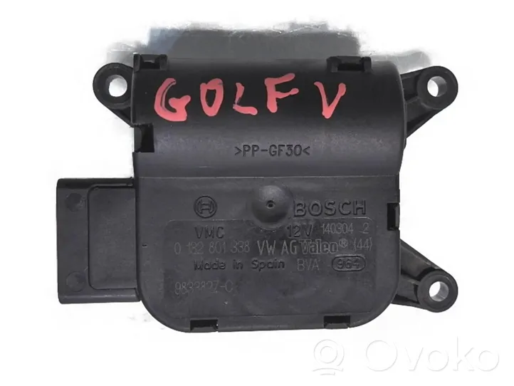 Volkswagen Golf V Ilmastointilaitteen läpän käyttölaite/moottori (A/C) 0132801338