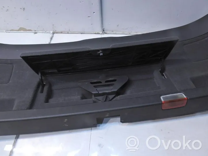 Audi A4 S4 B7 8E 8H Rivestimento superiore del portellone posteriore/bagagliaio 8E9867979B