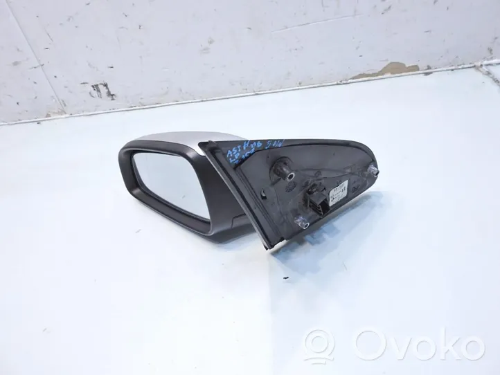 Opel Astra H Specchietto retrovisore elettrico portiera anteriore 24462995