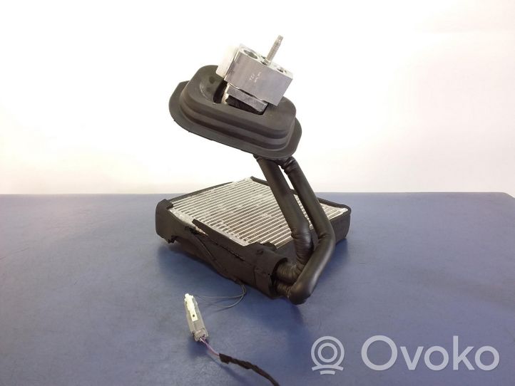 Ford Fiesta Radiatore aria condizionata (A/C) (abitacolo) 