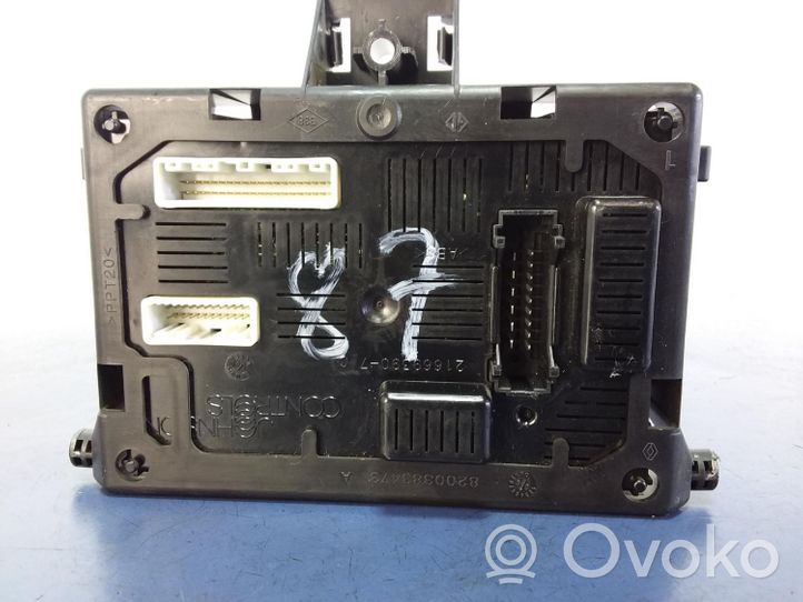 Renault Clio III Module confort 8200652287