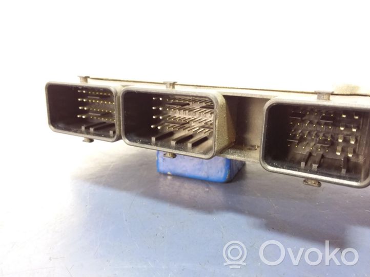 Renault Clio I Unité de commande, module ECU de moteur 237102071R