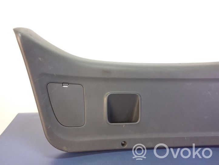 Mitsubishi Colt CZ3 Altro elemento di rivestimento sottoporta/montante 7224A093