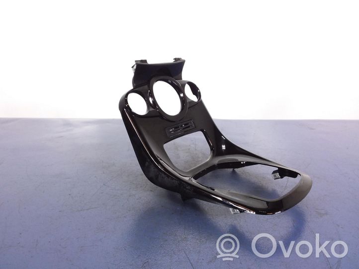 Ford Fiesta Muu kynnyksen/pilarin verhoiluelementti C1BB-18D422