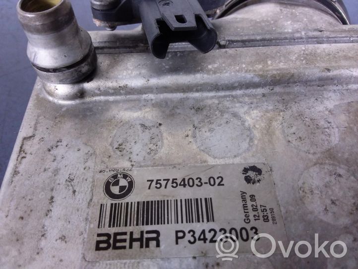 BMW 7 F01 F02 F03 F04 Chłodnica powietrza doładowującego / Intercooler 7575403