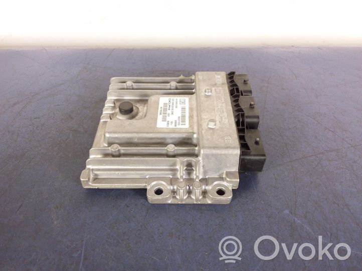 Peugeot 508 RXH Unité de commande, module ECU de moteur 9677563880