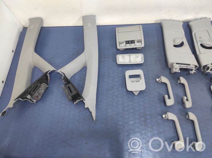 Toyota Verso Rivestimento del tetto 