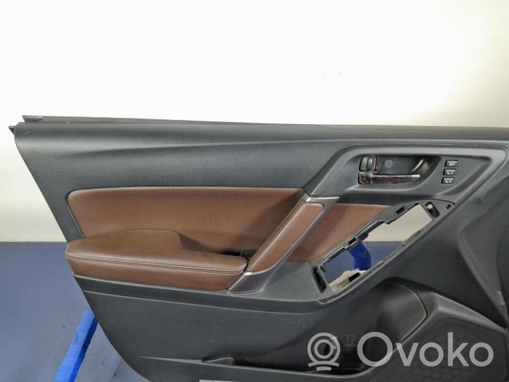Subaru Forester SJ Kit garniture de panneaux intérieur de porte 