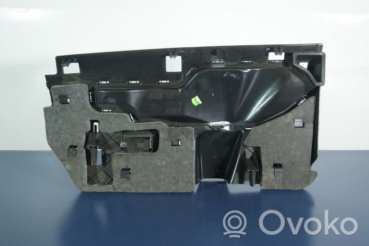 Audi Q7 4L Другая деталь отделки порогов/ стоек 4L1815174