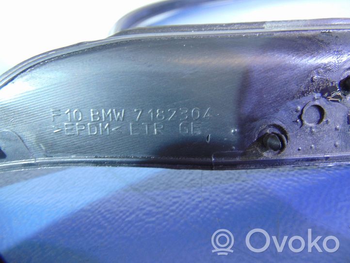 BMW 5 F10 F11 Priekinė sandarinimo guma ant kėbulo 7182304