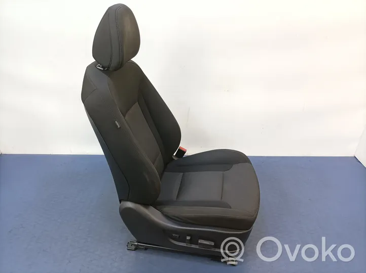 Hyundai i40 Front driver seat 