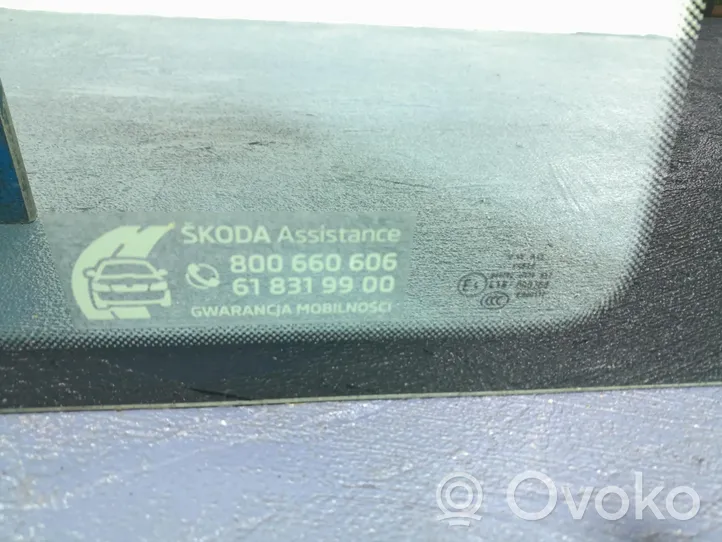 Skoda Citigo Aizmugurējais virsbūves sānu stikls 1ST845042K