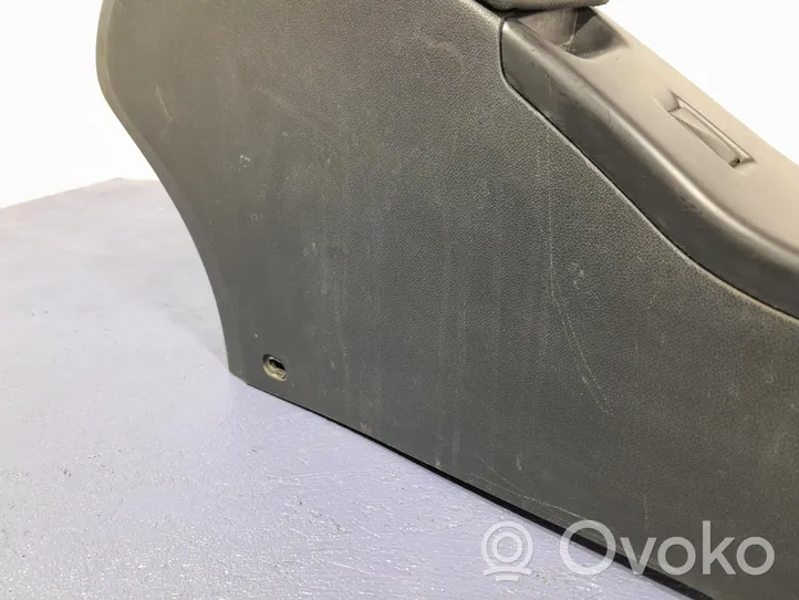 Renault Megane III Center console 01