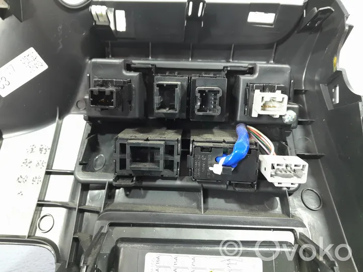 Subaru XV I Altro elemento di rivestimento sottoporta/montante 66075FJ030