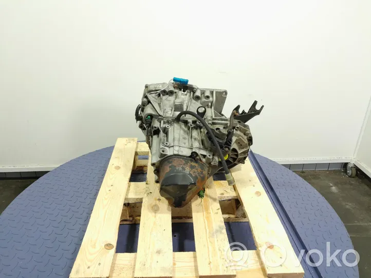 Renault Clio III Manual 6 speed gearbox JH3128