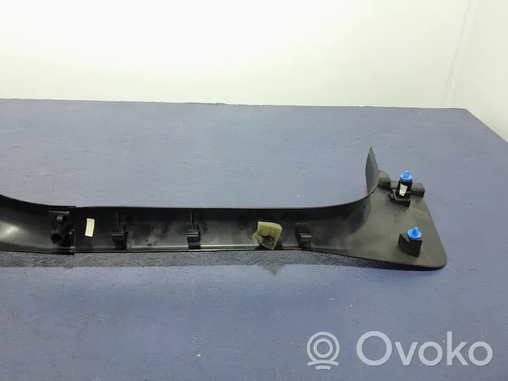 Citroen C4 II Muu kynnyksen/pilarin verhoiluelementti 9687486177