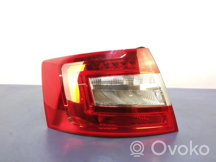 Skoda Octavia Mk3 (5E) Lampa tylna 