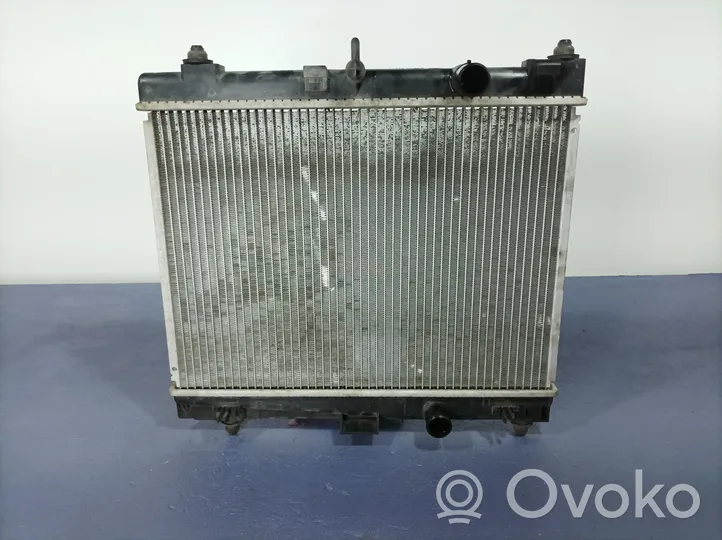 Toyota Yaris Radiateur de refroidissement 01