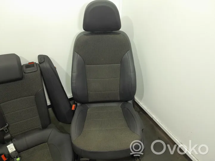Opel Insignia A Kit siège 01
