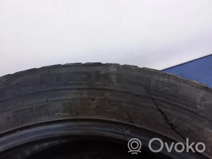 Volvo XC60 R17 winter tire 