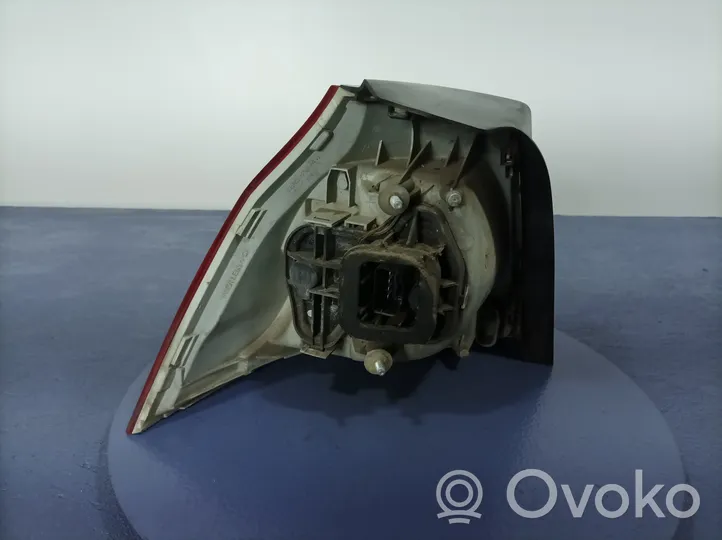 Volkswagen Golf V Lampa tylna 4VFX-13404-AA