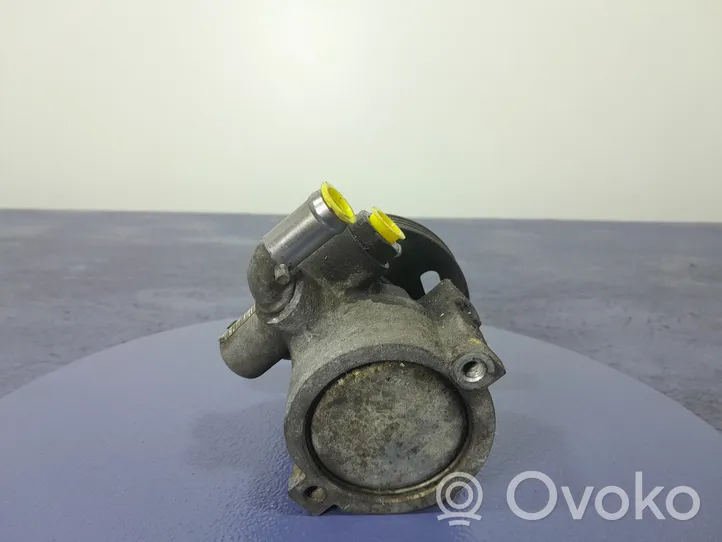 Dacia Sandero Power steering pump 7700419118