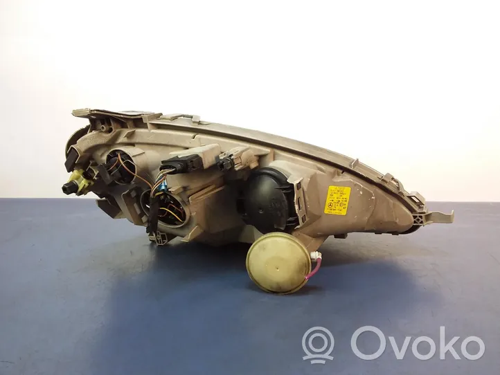 Mercedes-Benz A W168 Lampa przednia A1688201761