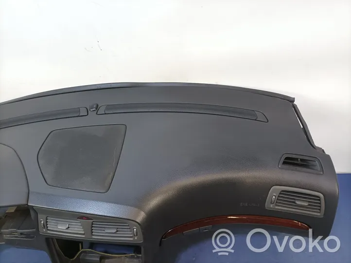 Volvo V70 Dashboard 