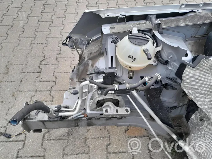 Volkswagen Tiguan Longherone lato anteriore 