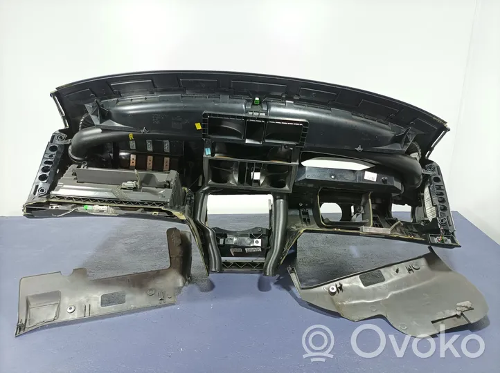 Volvo S60 Panel de instrumentos 01