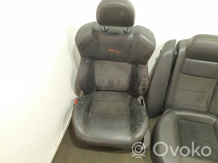 Dodge Charger Seat set 01