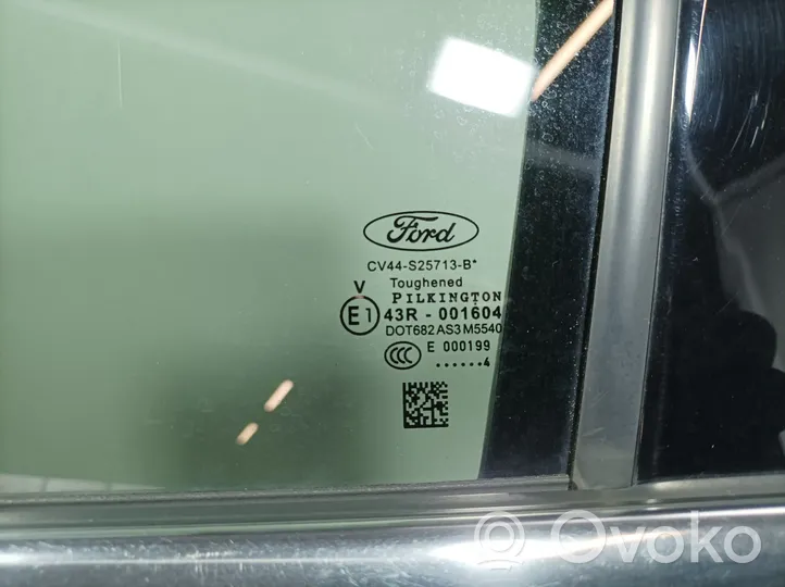 Ford Kuga II Drzwi tylne 01