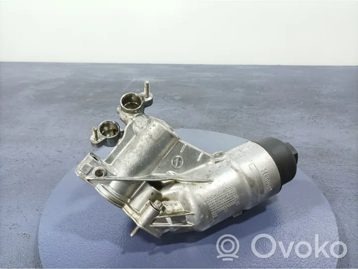 BMW M3 Oil filter cover 7882997