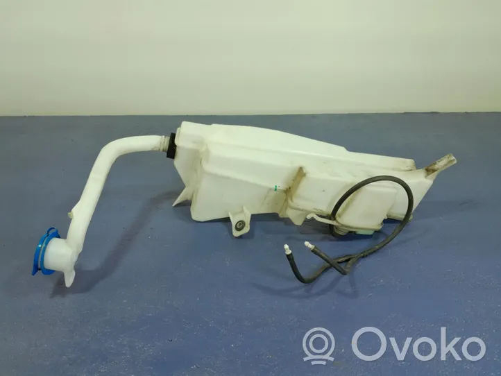 Volvo S90, V90 Windshield washer fluid reservoir/tank 31378731